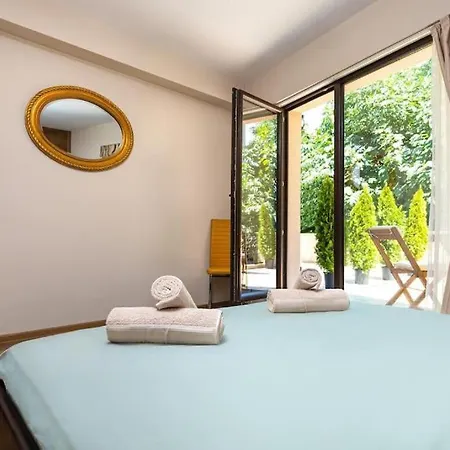 Top Centre Plovdiv Apt. With Parking For 4 Guests Esterno foto