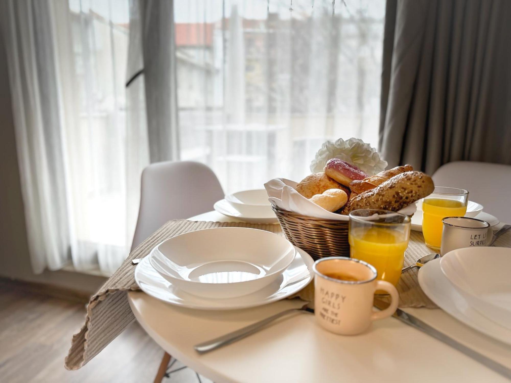 Appartamento Centre Apt. With Parking For 4 Guests *