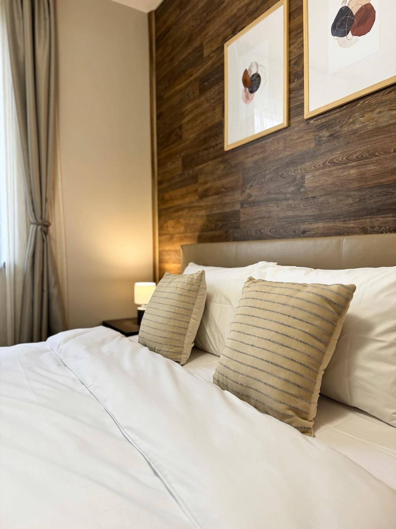 Appartamento Centre Apt. With Parking For 4 Guests *